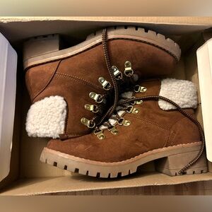 Women’s lace up booties